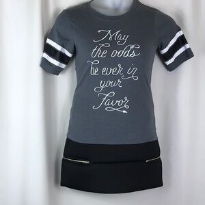 Hunger Games, short sleeve top. Size 15/M, juniors